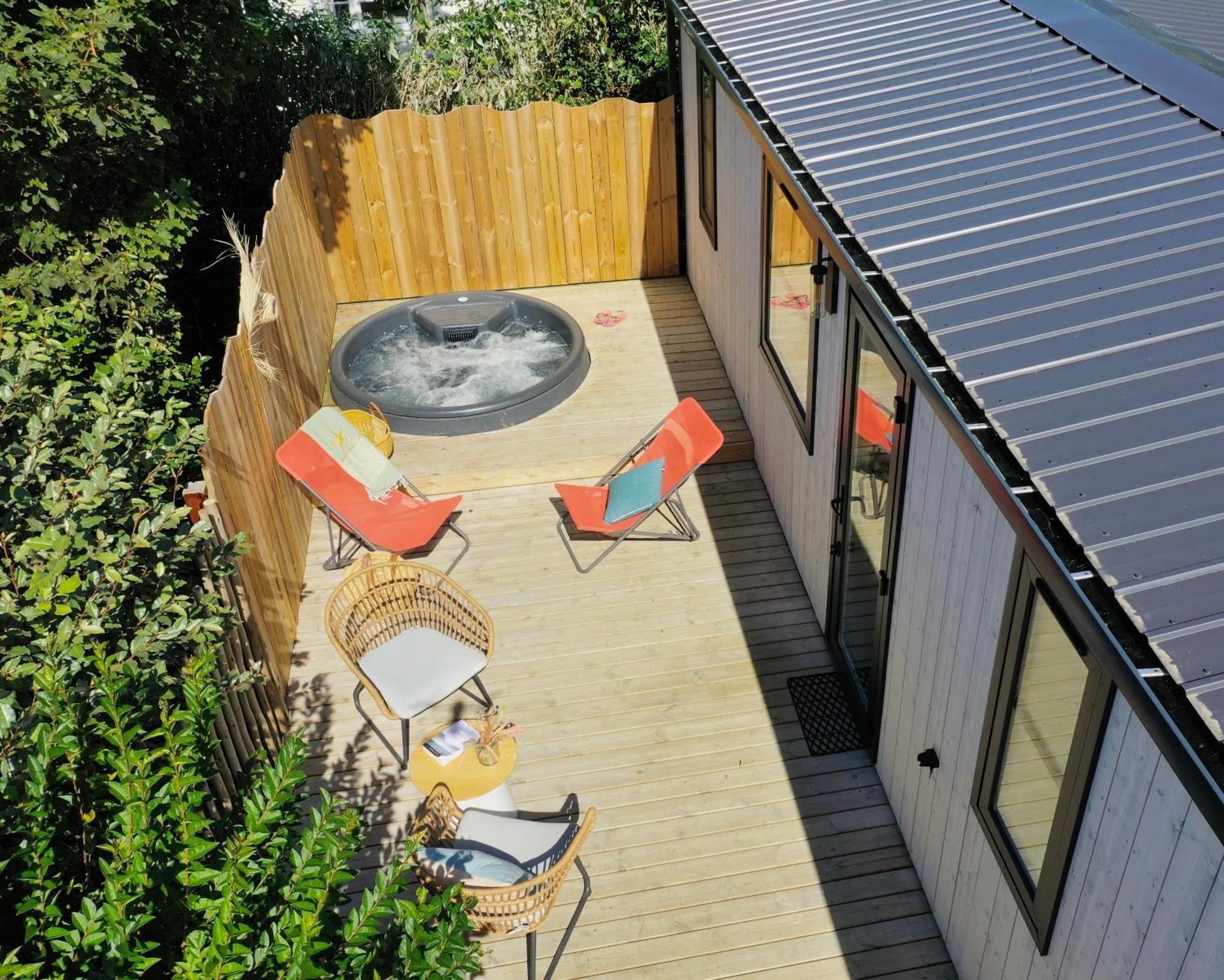Camping De La Cote Des Legendes Brignogan-Plages Exterior photo